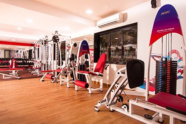 Talwalkarâ€™s gyms interior  workout area-Prag Opus Project
